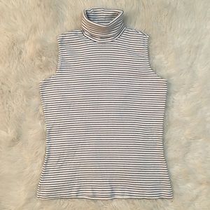 Lands End Sleeveless Turtleneck